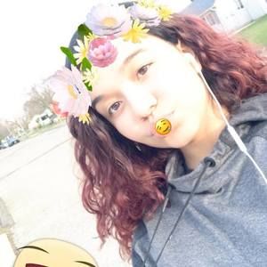 Meet your Posher, Leigha